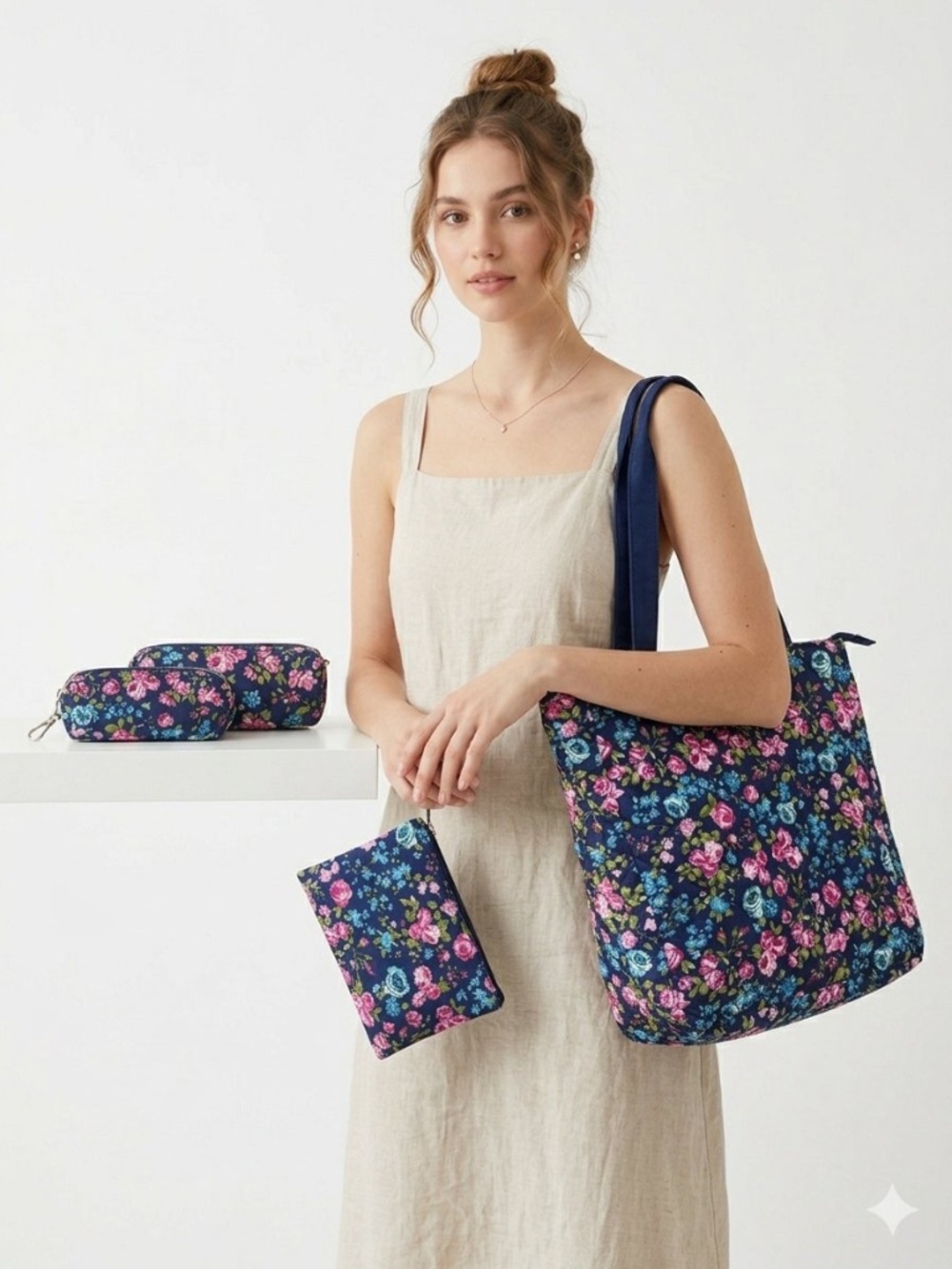 NEW Quilted Floral Hanging Travel Toiletry Case Organizer Navy Pink Rose 4pc Set